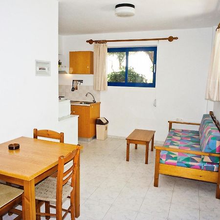 باليوخورا Anthea Apartments الغرفة الصورة
