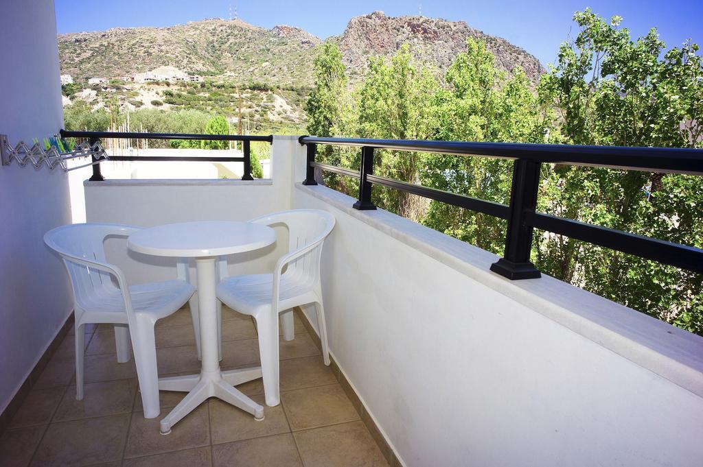 باليوخورا Anthea Apartments الغرفة الصورة